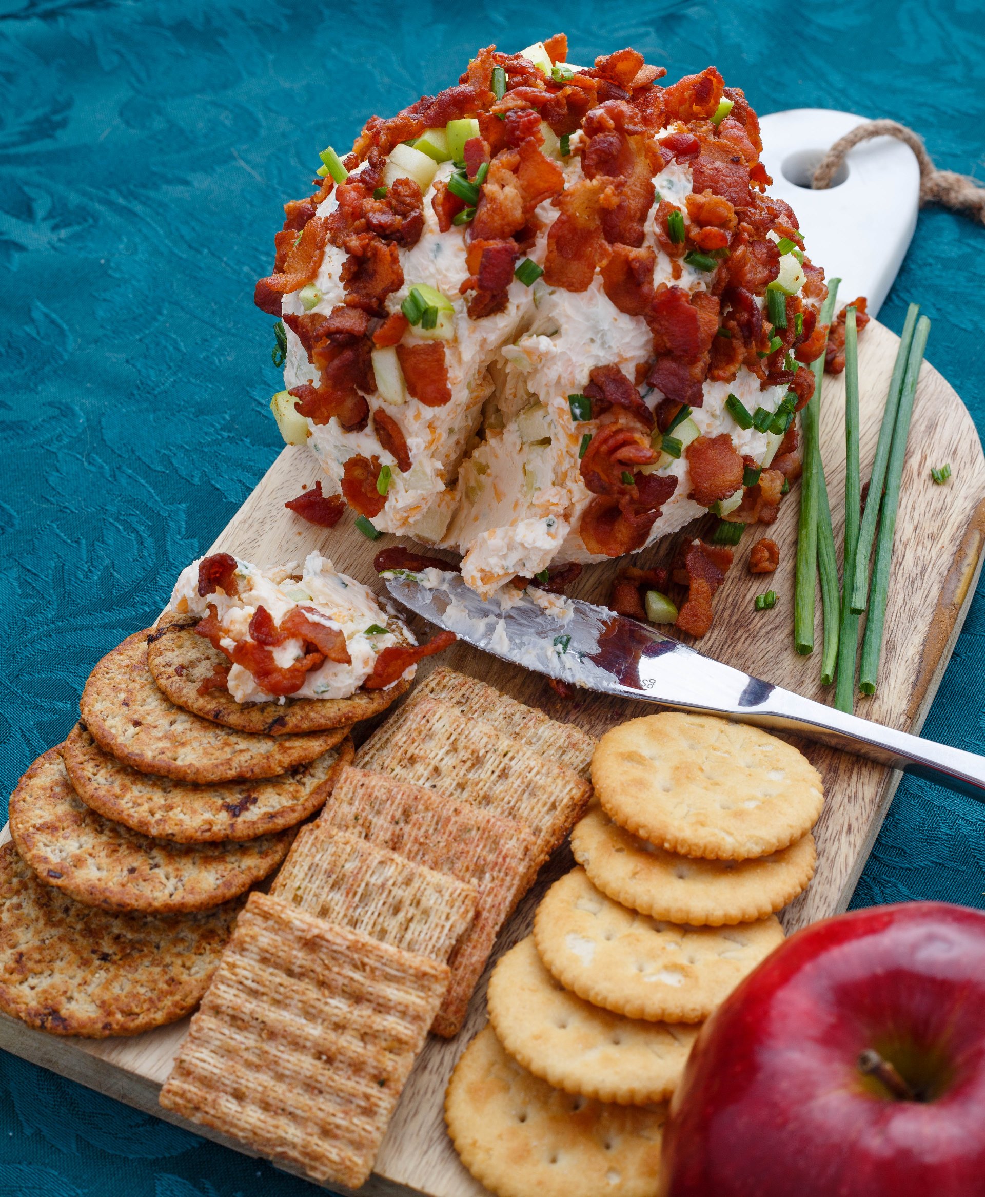 Apple Bacon Cheese Ball