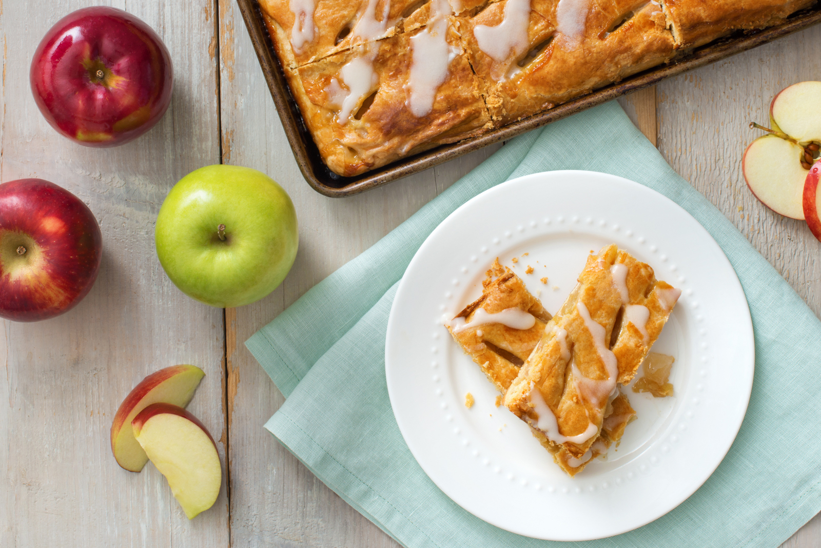 Apple Pastry Dessert Bars